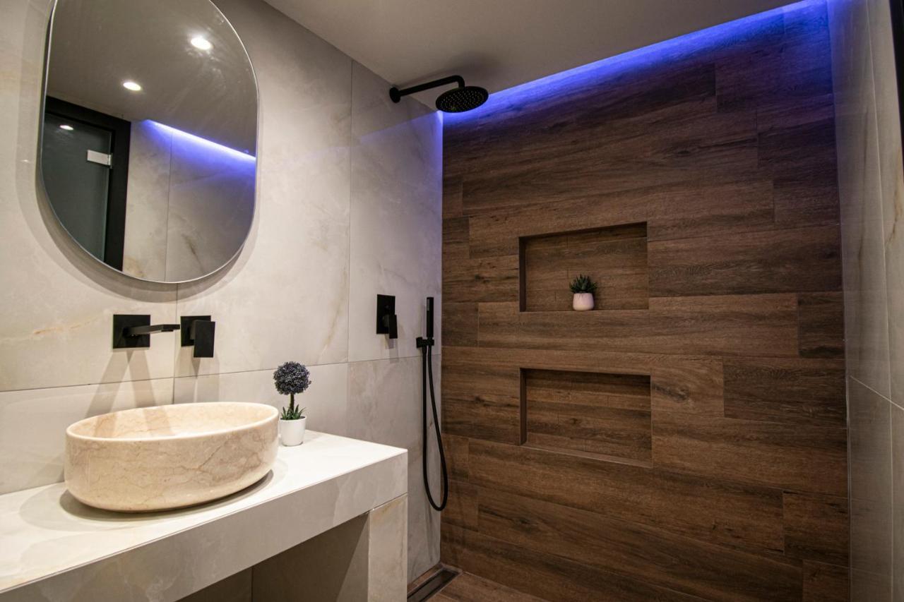 Aparthotel Lithos - Halkidiki *